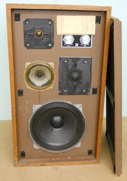 Plik:Videoton Corona D258A-2.jpg