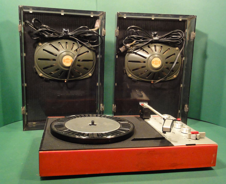 Plik:Stereo hit WG-402-68.JPG