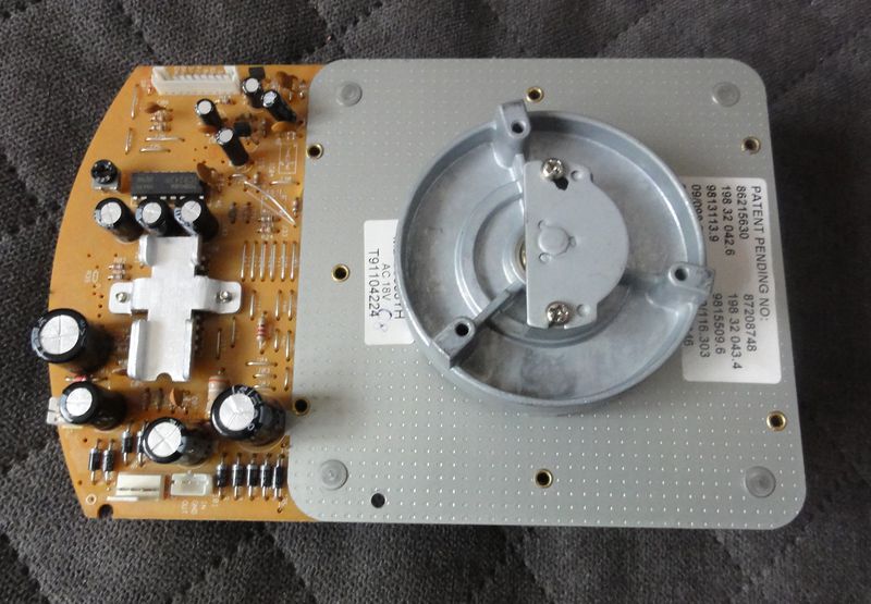 Plik:Lenco motor-3.jpg