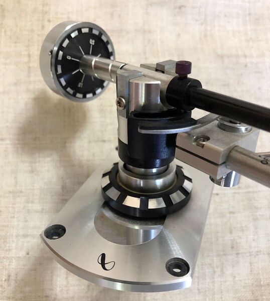 Plik:Black Widow - 1b.jpg