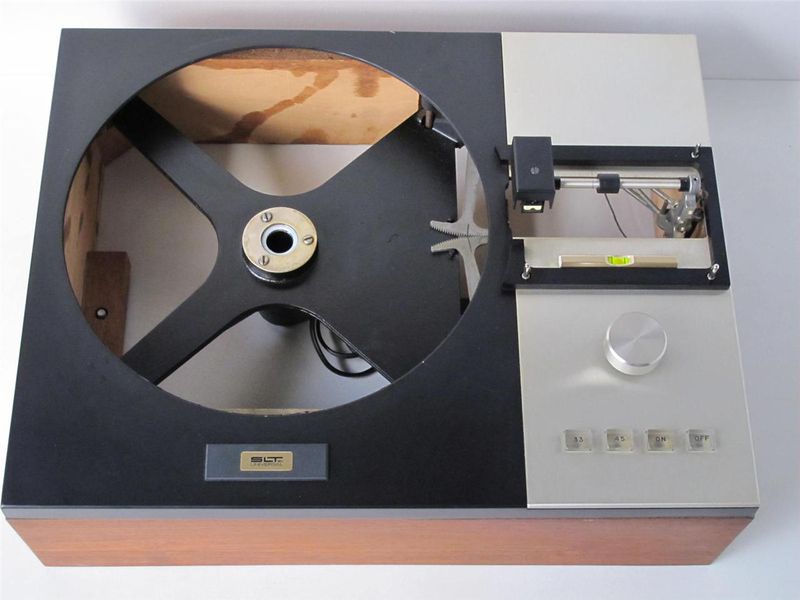 Plik:Marantz slt 12-01.jpg